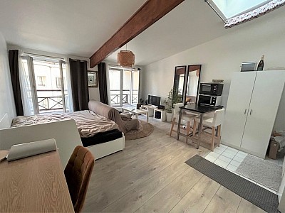 STUDIO A LOUER - LILLE REPUBLIQUE - 31.02 m2 - 575 &euro; charges comprises par mois