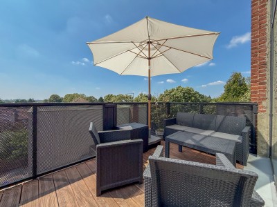 LOFT A VENDRE - CROIX - 72 m2 - 270 000 €