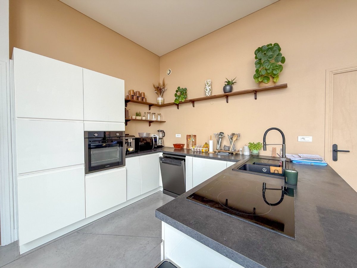 LOFT A VENDRE - CROIX - 72 m2 - 270 000 &euro;