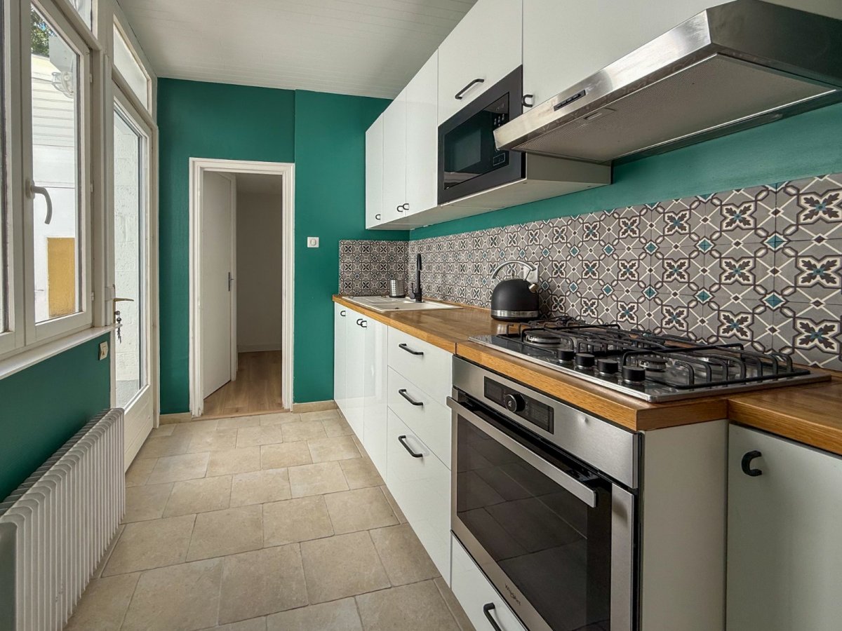 MAISON A LOUER - LA MADELEINE - 80.88 m2 - 1 250 &euro; charges comprises par mois