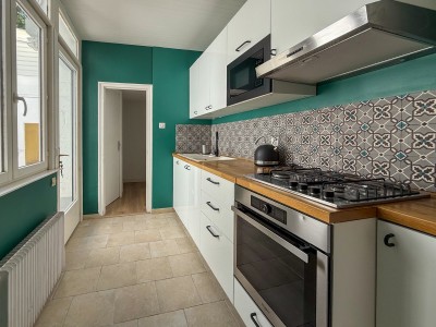 MAISON A LOUER - LA MADELEINE - 80.88 m2 - 1 250 € charges comprises par mois