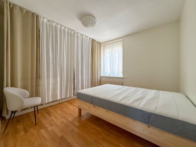 MAISON A LOUER - LA MADELEINE - 80.88 m2 - 1 250 € charges comprises par mois