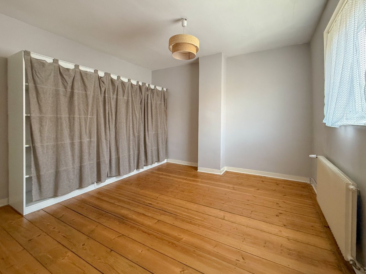MAISON A LOUER - LA MADELEINE - 80.88 m2 - 1 250 &euro; charges comprises par mois