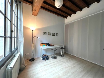 MAISON A LOUER - LILLE VIEUX LILLE - 63.75 m2 - 1440€ charges comprises par mois