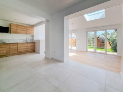 MAISON - LAMBERSART - 102 m2 - 372000 €