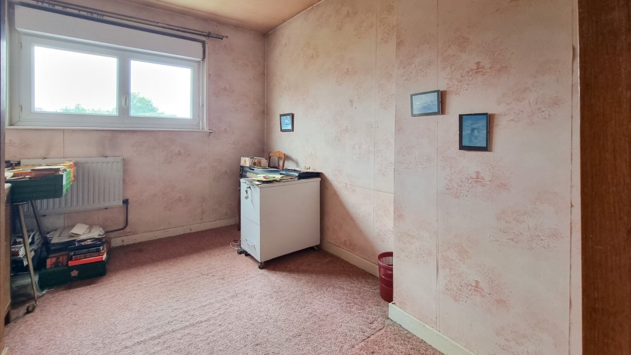 MAISON - LILLE LIMITE RONCHIN - 145 m2 - 270�000�&euro;