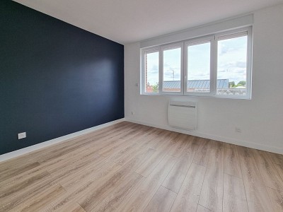 MAISON - LOMME BOURG - 155 m2 - 439000€
