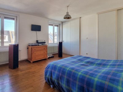 MAISON - MERICOURT - 155 m2 - VENDU