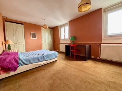 Maison Bourgeoise - 135m2 - SECLIN Centre-ville - 135 m2 - 262000€