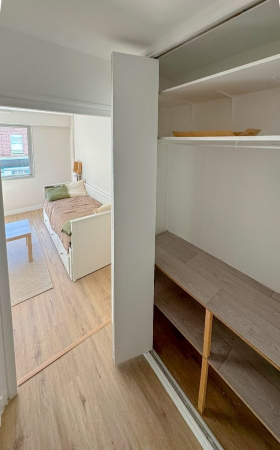 STUDIO A LOUER - LILLE VAUBAN   ESQUERMES - 20.15 m2 - 620 &euro; charges comprises par mois