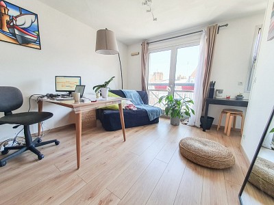 STUDIO A LOUER - LILLE VAUBAN - 27.5 m2 - 590 € charges comprises par mois
