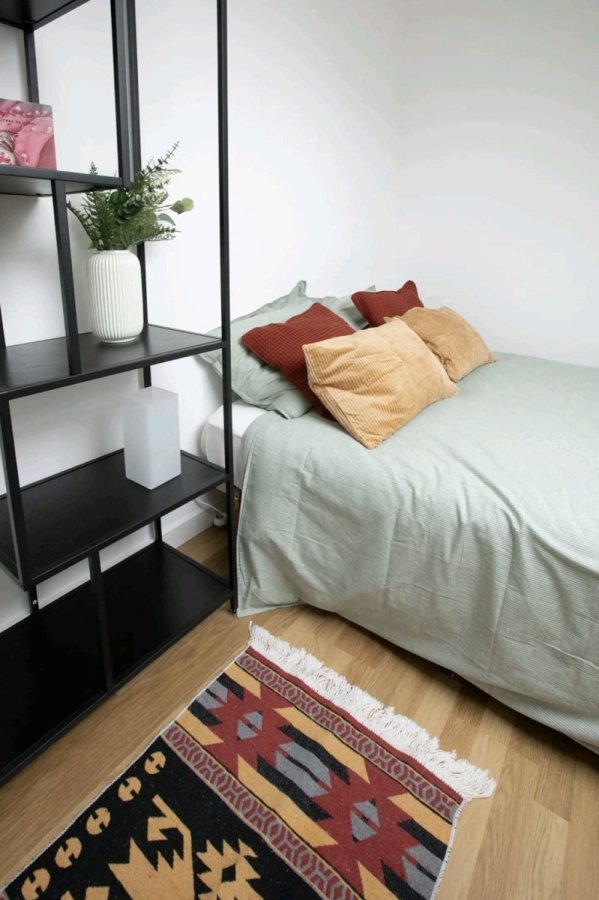 APPARTEMENT T1 A LOUER - LILLE CENTRE - 25 m2 - 740 &euro; charges comprises par mois