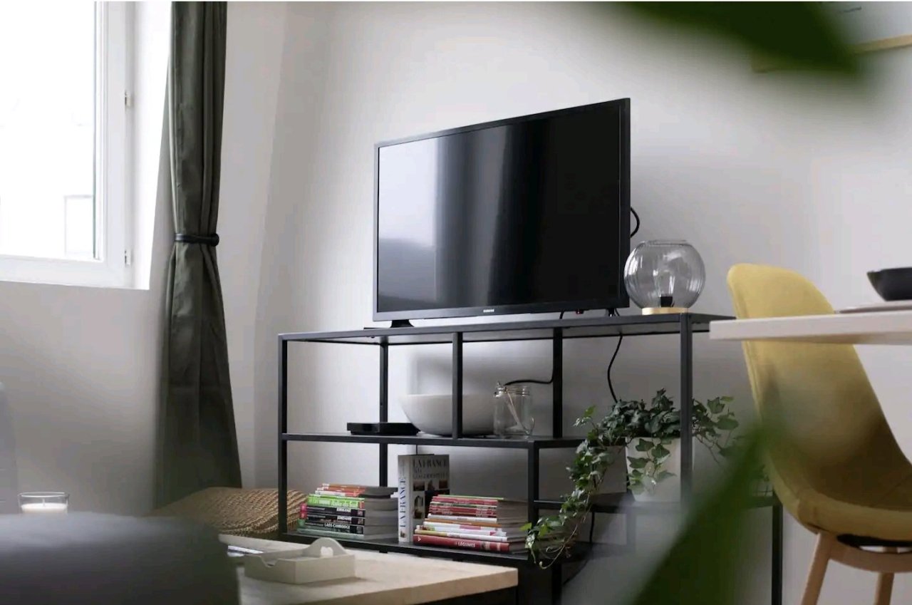 APPARTEMENT T1 A LOUER - LILLE CENTRE - 25 m2 - 740 &euro; charges comprises par mois