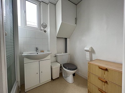 APPARTEMENT T1 A LOUER - LILLE LIMITE RONCHIN - 24.2 m2 - 560€ charges comprises par mois