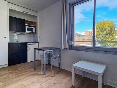 APPARTEMENT T1 A LOUER - LILLE VAUBAN - 18.92 m2 - 460 &euro; charges comprises par mois