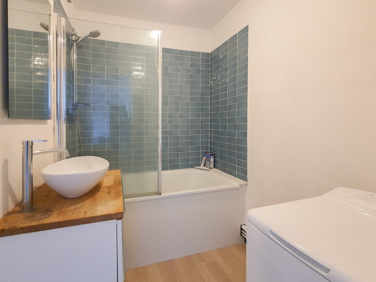 APPARTEMENT T2 A LOUER - LILLE HYPER CENTRE - 39 m2 - 787 &euro; charges comprises par mois