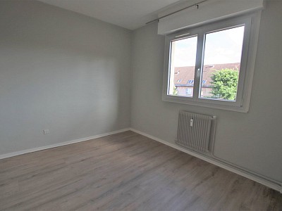 APPARTEMENT T2 A LOUER - LILLE VAUBAN - 40.6 m2 - 750 € charges comprises par mois