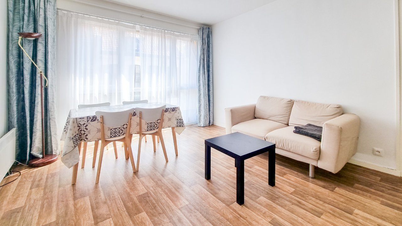 APPARTEMENT T2 A LOUER - LILLE VIEUX LILLE - 38.53 m2 - 790 &euro; charges comprises par mois