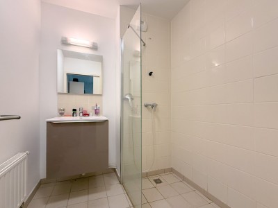 APPARTEMENT T2 A LOUER - LILLE WAZEMMES - 53 m2 - 990 &euro; charges comprises par mois