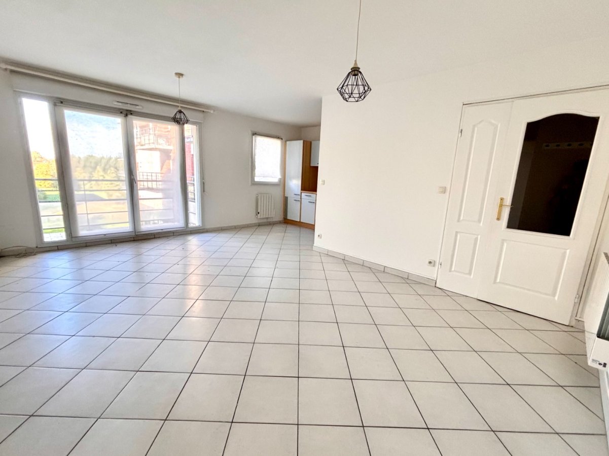 APPARTEMENT T2 A LOUER - WASQUEHAL La Terrasse - 49.07 m2 - 785 &euro; charges comprises par mois