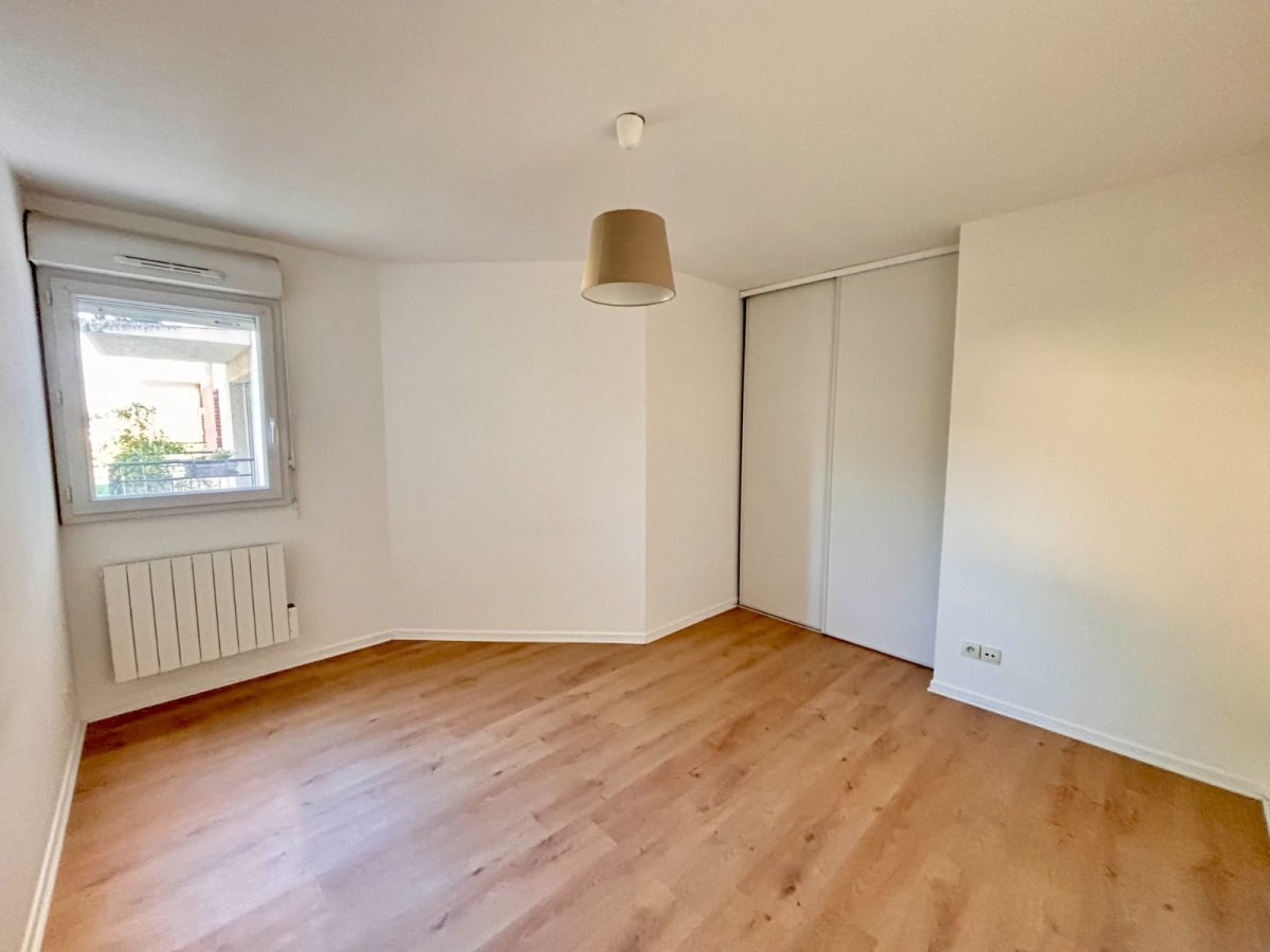 APPARTEMENT T2 A LOUER - WASQUEHAL La Terrasse - 49.07 m2 - 785 &euro; charges comprises par mois