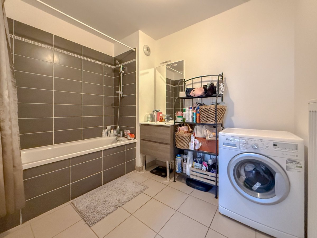 APPARTEMENT T2 A VENDRE - MARCQ EN BAROEUL PLOUICH - 48.35 m2 - 219�000�&euro;