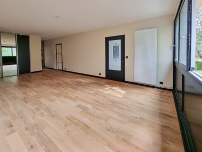 APPARTEMENT T3 A LOUER - LILLE VAUBAN - 81.7 m2 - 1300€ charges comprises par mois