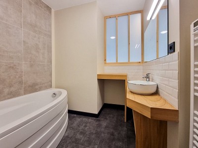 APPARTEMENT T3 A LOUER - LILLE VAUBAN - 81.7 m2 - 1300€ charges comprises par mois