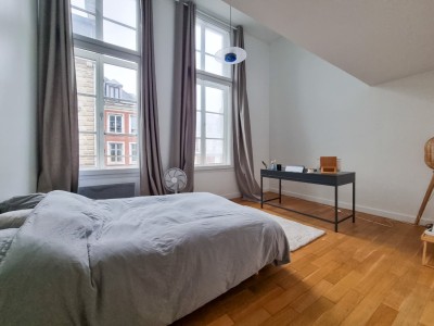 APPARTEMENT T3 - LILLE VIEUX LILLE - 71.41 m2 - LOUÉ