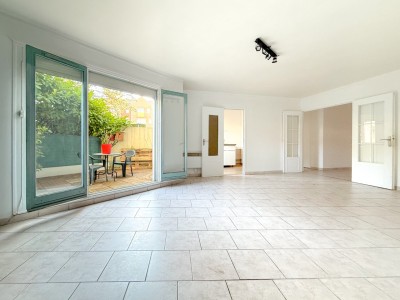 APPARTEMENT T3 A VENDRE - LILLE VAUBAN   ESQUERMES - 74.75 m2 - 225000€