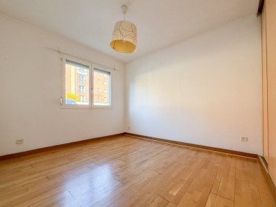 APPARTEMENT T3 A VENDRE - LILLE VAUBAN   ESQUERMES - 74.75 m2 - 225000€