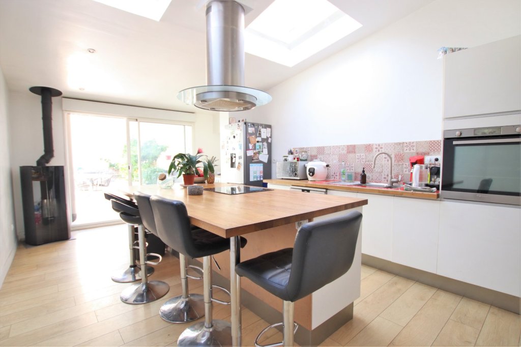 APPARTEMENT T3 A VENDRE - LILLE WAZEMMES - 99 m2 - 315 000 ...