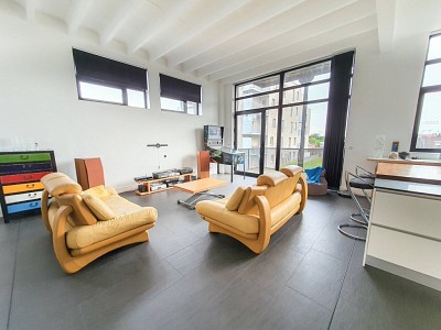 APPARTEMENT T3 - CROIX - 97.27 m2 - 330000€