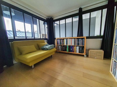 APPARTEMENT T3 - CROIX - 97.27 m2 - 330000€