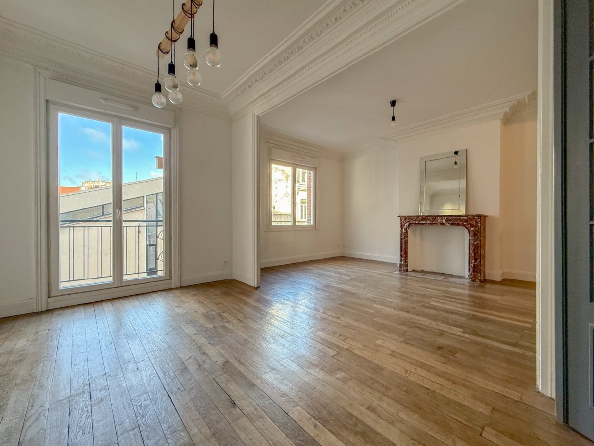 APPARTEMENT T4 - LILLE Proche Gare - 126 m2 - 495 000 &euro;